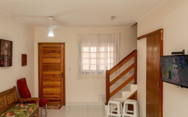 Chalés por temporada no Villagio Santa Mônica, em Caraguatatuba