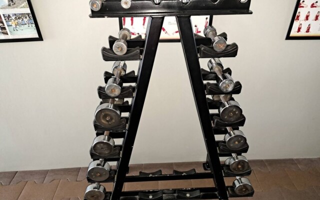 6D - 3 Bedroom Downtown Apartment With Shared Pool