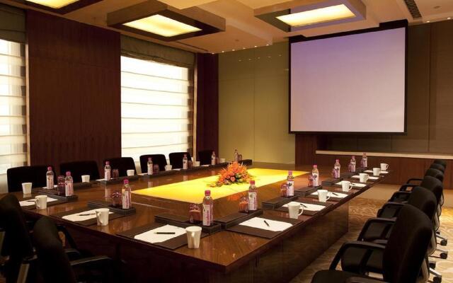 Crowne Plaza Hotel New Delhi Okhla by IHG