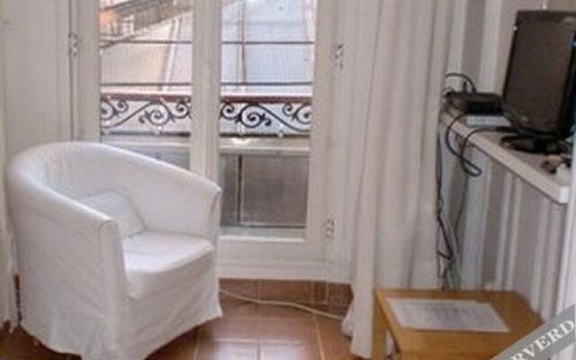 Vacation Rental Marais 3