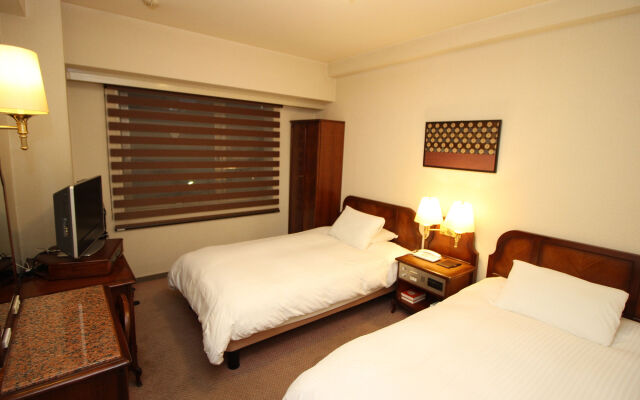 Hotel Claiton Shin-Osaka