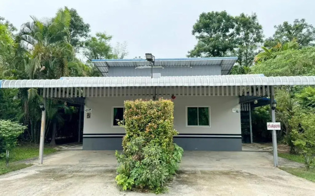 Ban Suan Suree Resort