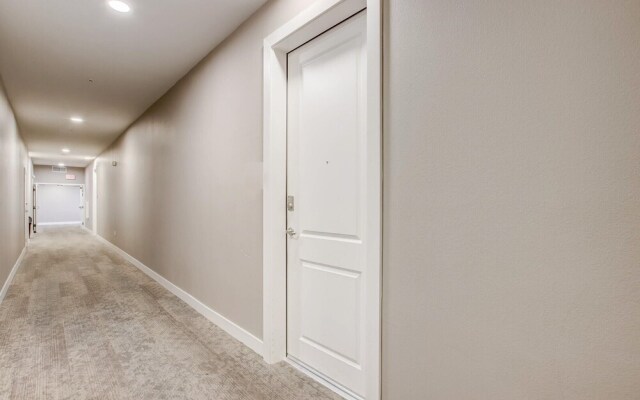 FRONTDESK Montreux Apts Northeast Phoenix