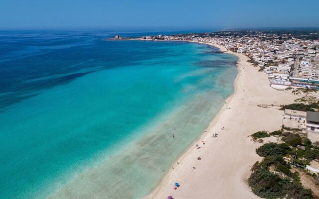 3599 Casa Delma by Barbarhouse