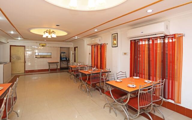 OYO 9547 Hotel Atmaram Lodging