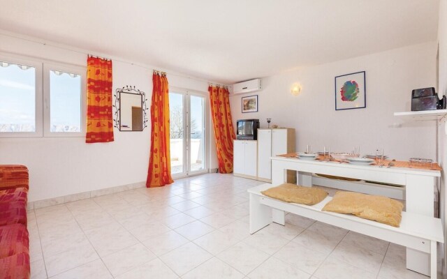 Awesome Home in Klenovica With Wifi and 2 Bedrooms