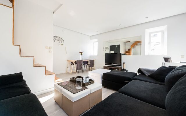 Apartamento Dúplex En Antón Martín