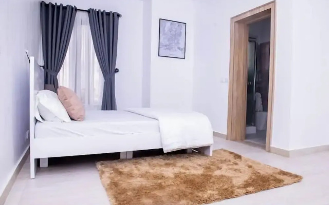 House 4 Apartments