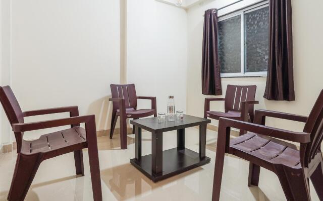 SPOT ON 67116 Royal Executive