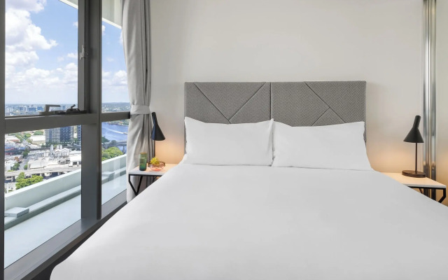 Meriton Suites Herschel Street, Brisbane