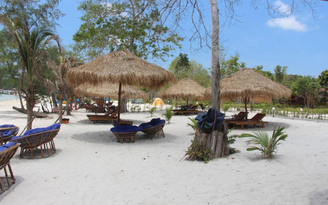Romdoul Koh Rong Island Resort