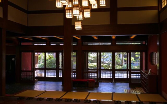 Houshi