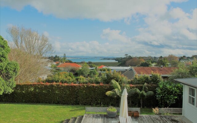 Unique Home - Devonport Seaview House