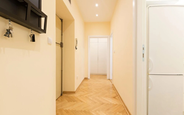 Belgrade Center Apartment IV
