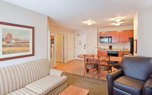 Candlewood Suites Oak Harbor by IHG