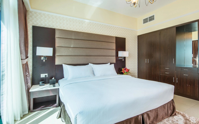 Emirates Grand Hotel