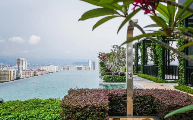 Violet@Beacon#7pax#2carpark#KomtarView