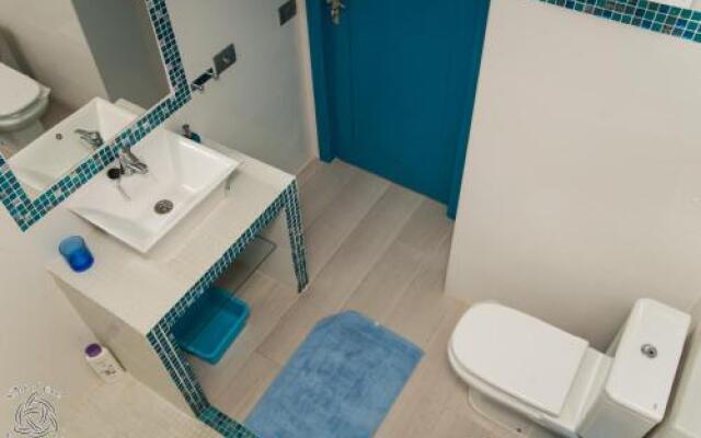 First Line Studio In Callao Salvaje Cs/166