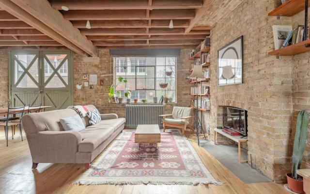 Stylish 2 Bedroom Flat in Southwark