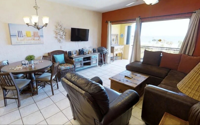 Princessa 1BR C 404-v by Casago