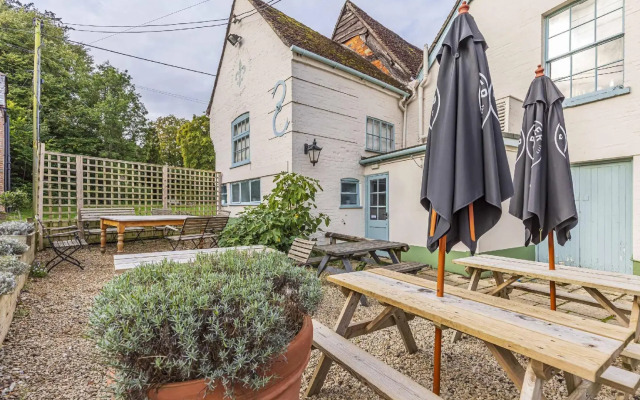 The Fleur de Lys Inn
