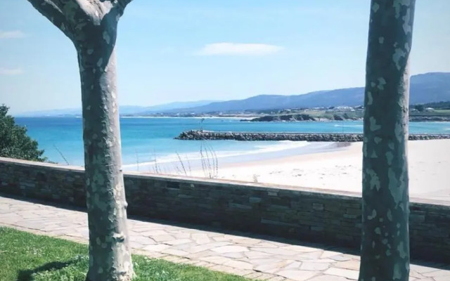 Vivienda de 4 dormitorios con vistas al mar