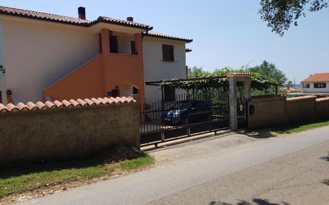 Apartments Iva