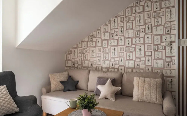 Apartament KOLEJOVA 21 - blisko centrum