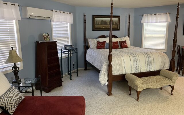 Mountain Harbour B&B and Hiker Hostel