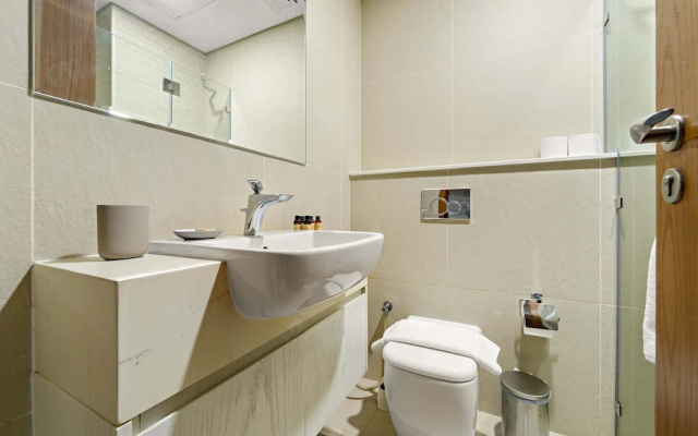 Silkhaus Holiday Studio Stay in Julphar Tower