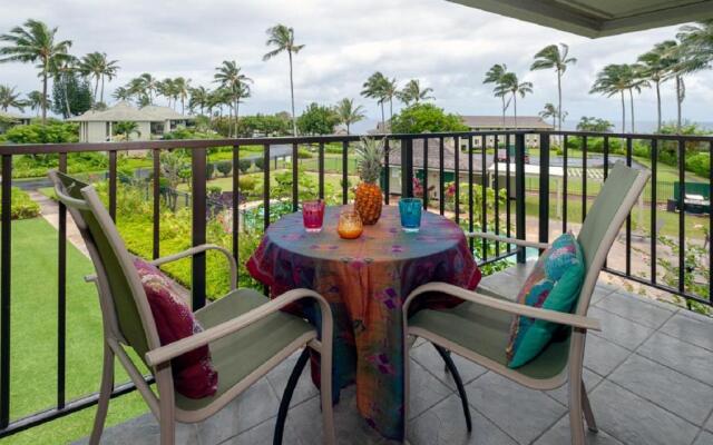 Alii Kai 8H-top floor corner, ocean view, pool, hot tub, BBQ, free parking