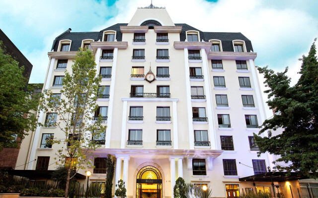 Hotel Estelar Suites Jones