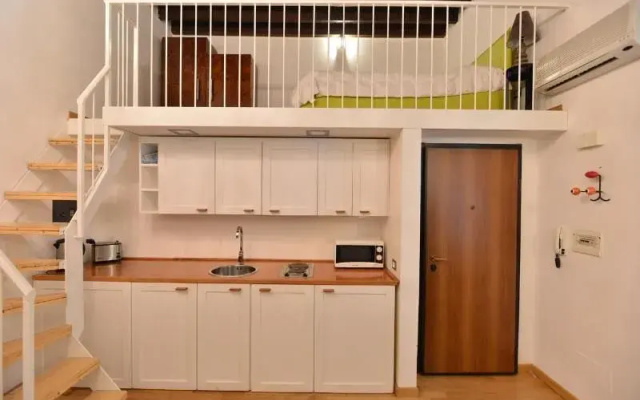 IzzHome City Center Cozy