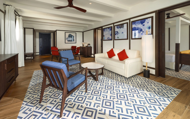 Ocean Coral Spring - All Inclusive