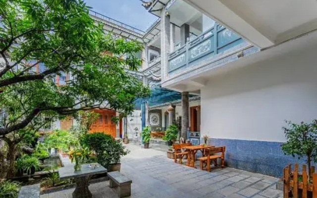 Mufeng Tea House   (Caicun Branch)