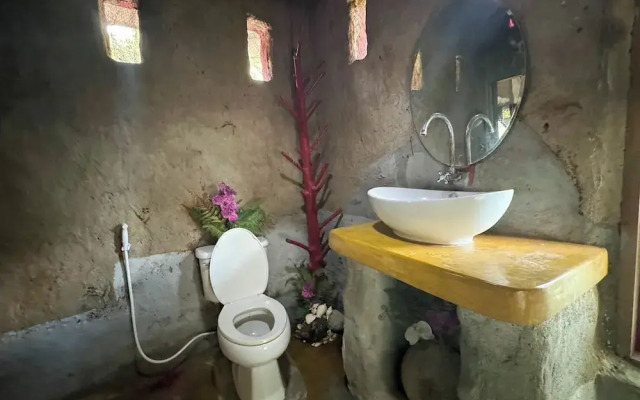 Clay House Chiang Mai By Alphatel