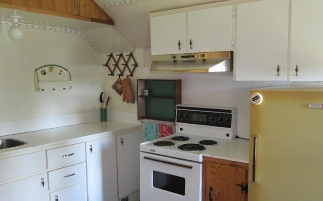 Tall Timbers Resort