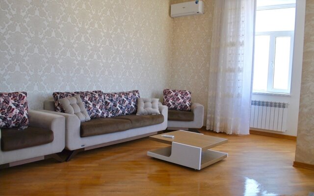 Apartment on Murtuza Mukhtarov 185-129