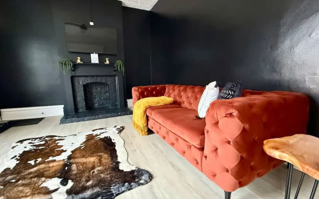 Prime Location Top Rated Free Parking