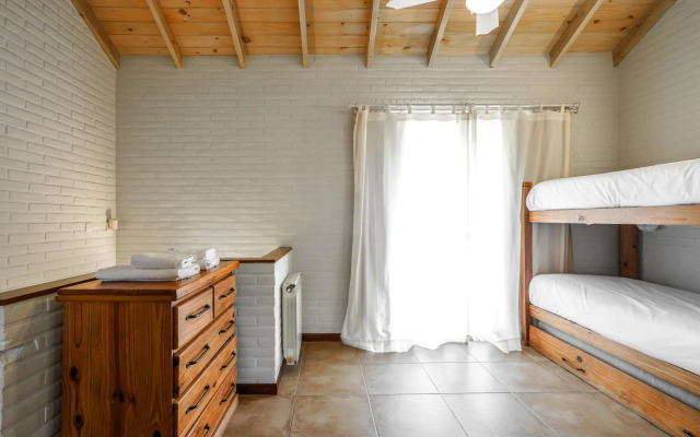 Valeria House Apart