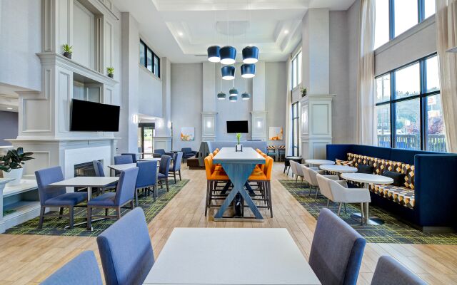 Hampton Inn & Suites Nacogdoches