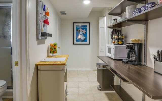 Near Hospitals: Convenient Atlanta Vacation Rental