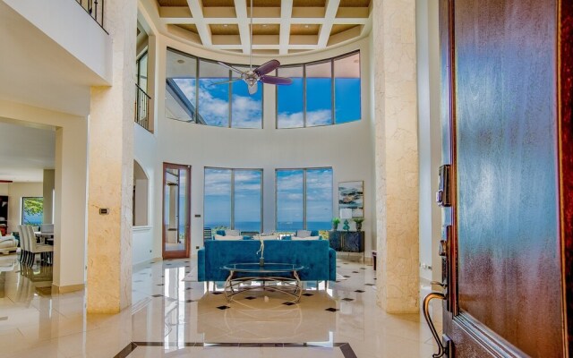 Luxury Villa with private pool Mar Vista