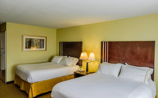Holiday Inn Express Hotel & Suites Hamburg by IHG
