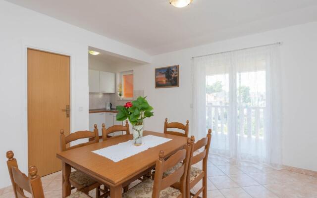 Ora  - Apartments with Pool - A11(4+2)