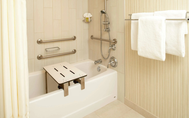 DoubleTree Suites by Hilton Seattle Airport - Southcenter