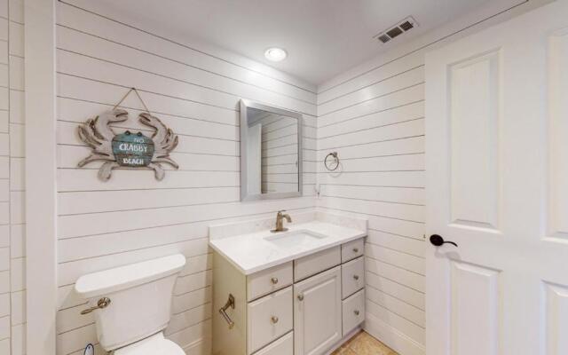 5108 Hampton Place South