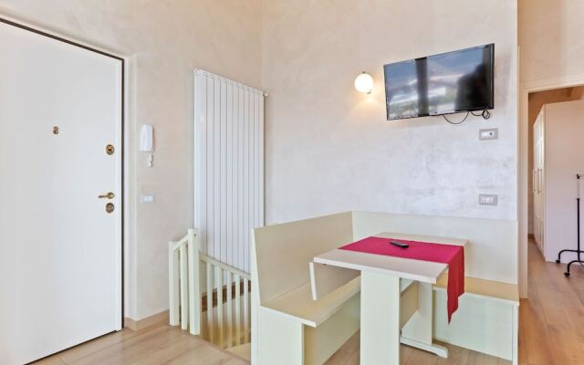 Bright Holiday Home in Tremosine With Swimming Pool