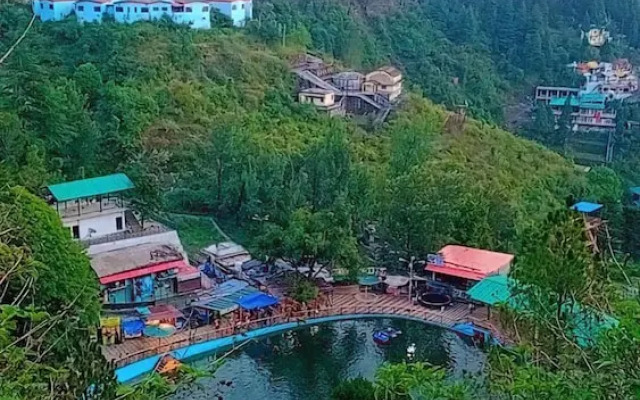 Hotel The Pine Villa Mussoorie