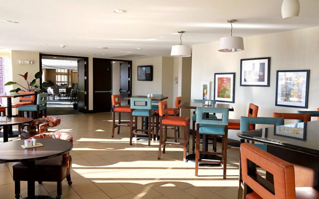 Hilton Garden Inn Fargo